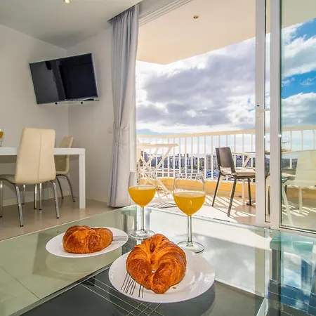 Prime 2bd With Balcony, View & Pool Апартаменты *